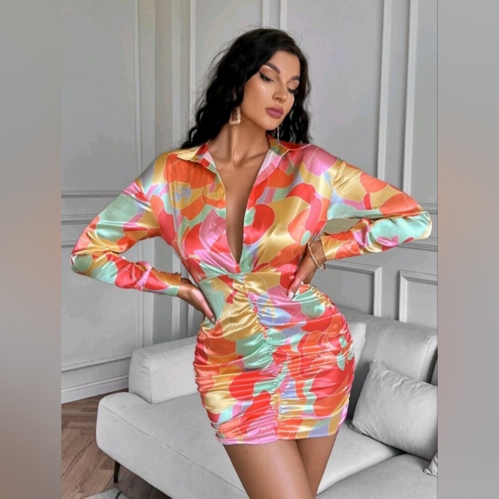 Dress - Picture 4 of 6